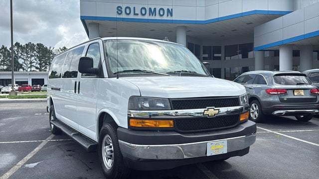 2023 Chevrolet Express Passenger 3500