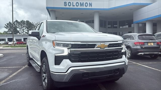 2026 Chevrolet Silverado 1500 LT in Summit White — front three-quarter view